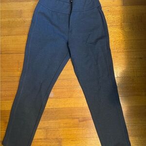 NWT Women’s Express Gray Ponte Pants, Size Large